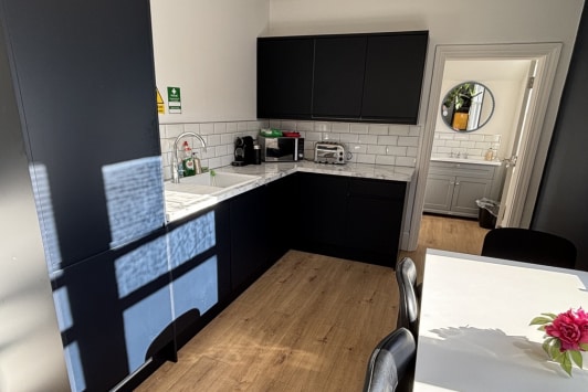 13-15 High St, Marlow for lease - Interior Photo - Image 3 of 5