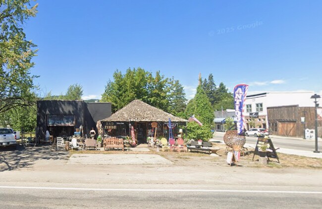 More details for 32173 5th Ave, Spirit Lake, ID - Retail for Sale