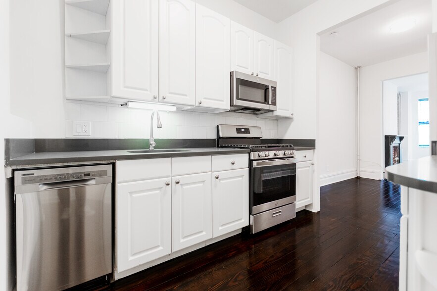 1205 8th Ave, Brooklyn, NY à vendre - Photo intérieure - Image 3 de 4