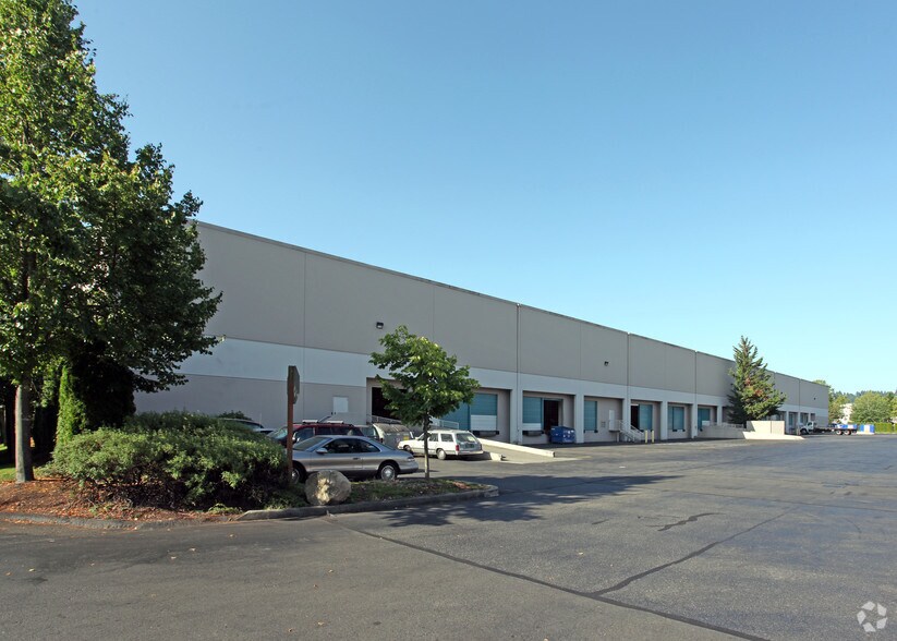 6412-6528 S 216th St, Kent, WA à louer - Photo du bâtiment - Image 2 de 9