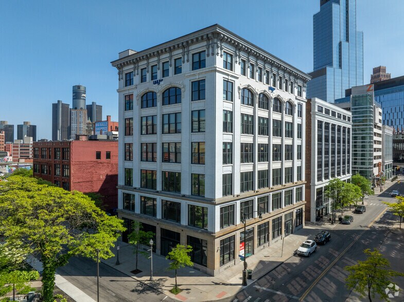 230 E Grand River Ave, Detroit, MI à louer - Photo principale - Image 1 de 9