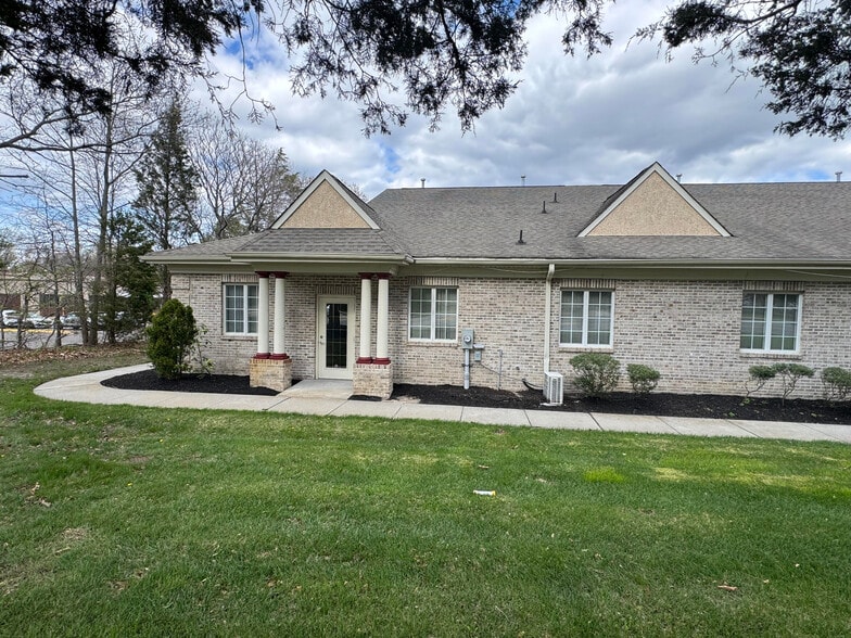 570 Egg Harbor Rd, Sewell, NJ for sale - Building Photo - Image 2 of 8