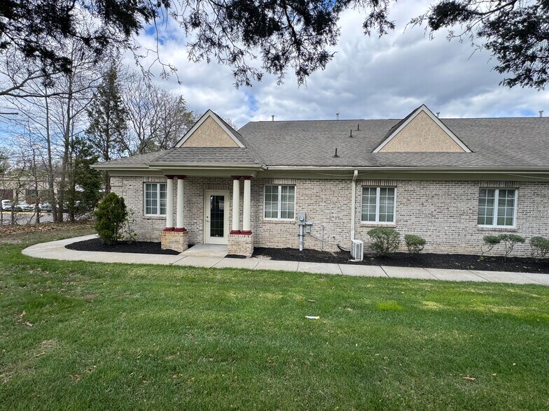 570 Egg Harbor Rd, Sewell, NJ à vendre - Photo du bâtiment - Image 2 de 8