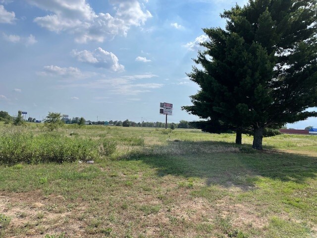 224 S Interstate, Miner, MO à vendre - Photo du bâtiment - Image 2 de 3