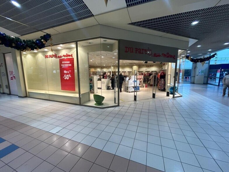 28 Route De Grigny, Viry-Châtillon for lease - Building Photo - Image 2 of 5