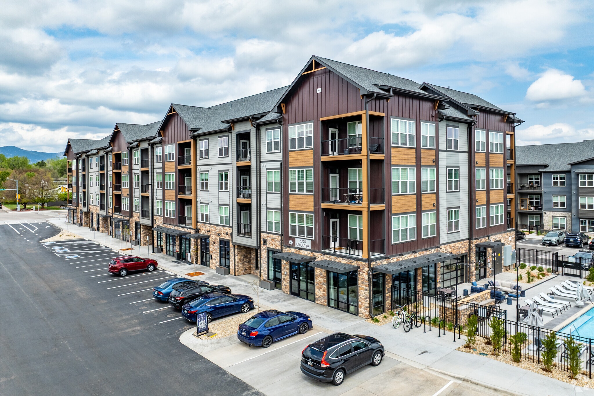 1001 - 1029 Hobbit St., Fort Collins, CO for lease Primary Photo- Image 1 of 31