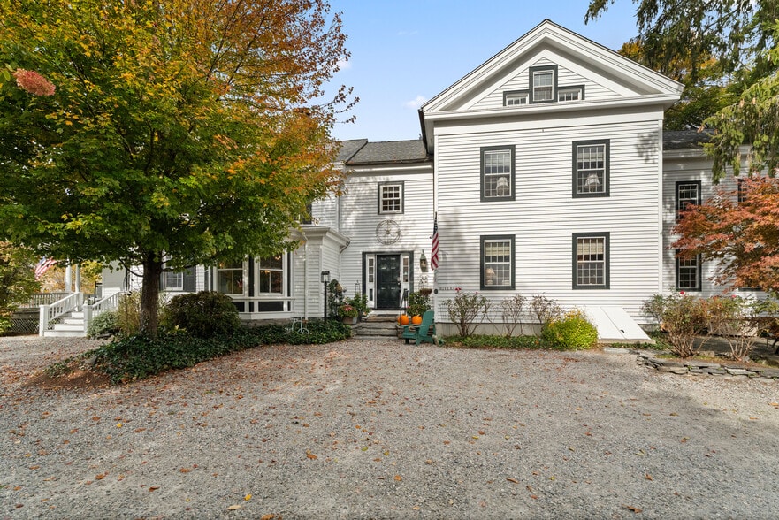 209 Main St, Deep River, CT à vendre - Photo du bâtiment - Image 3 de 4