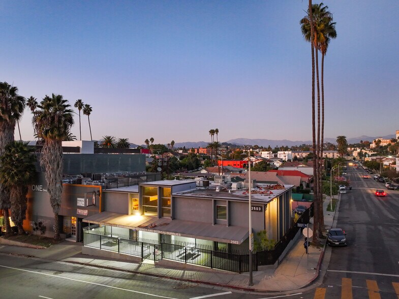 2503 Beverly Blvd, Los Angeles, CA à vendre - Photo du bâtiment - Image 1 de 26