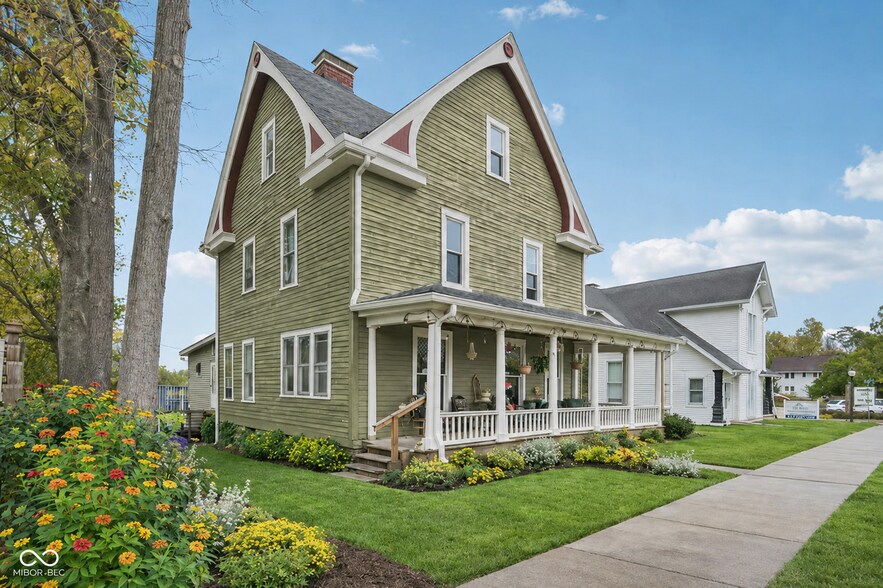 305 E Washington St, Greencastle, IN à vendre - Photo du bâtiment - Image 1 de 20