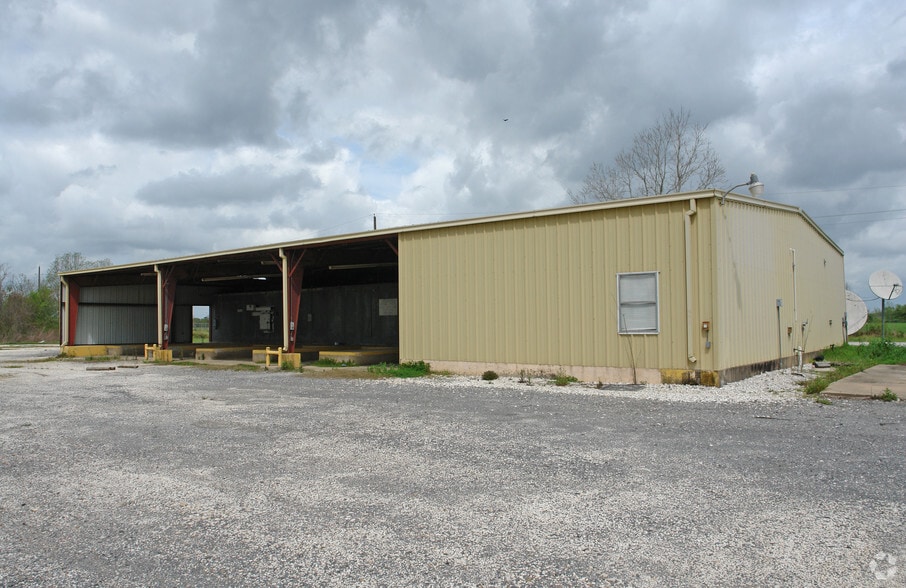 5199 N Main St, Liberty, TX à vendre - Photo du bâtiment - Image 1 de 2