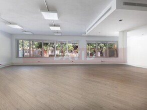 Bureau dans Barcelone, Barcelona à louer Photo intérieure- Image 1 de 8