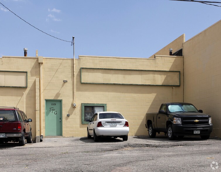 1359 Pecan St, Colorado Springs, CO for lease - Building Photo - Image 2 of 2
