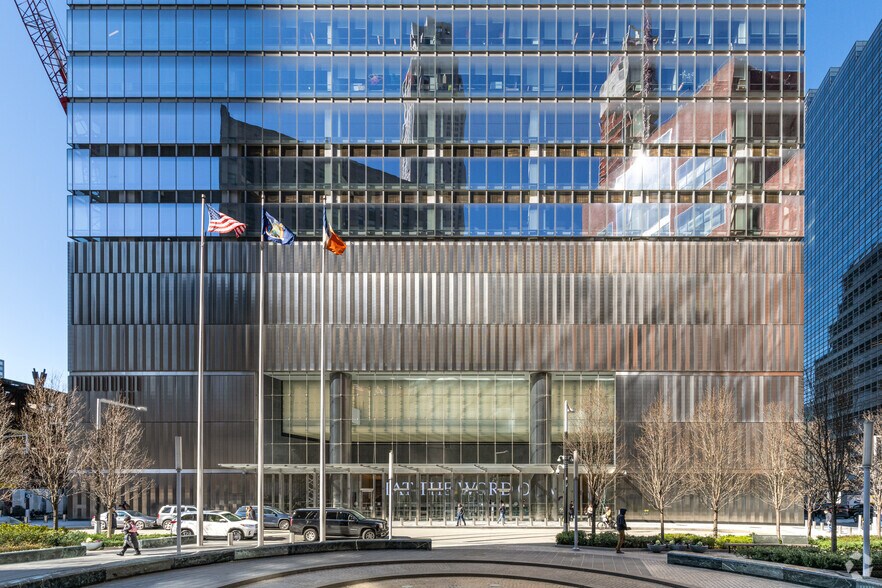 7 World Trade Center, New York, NY à louer - Photo du bâtiment - Image 3 de 11