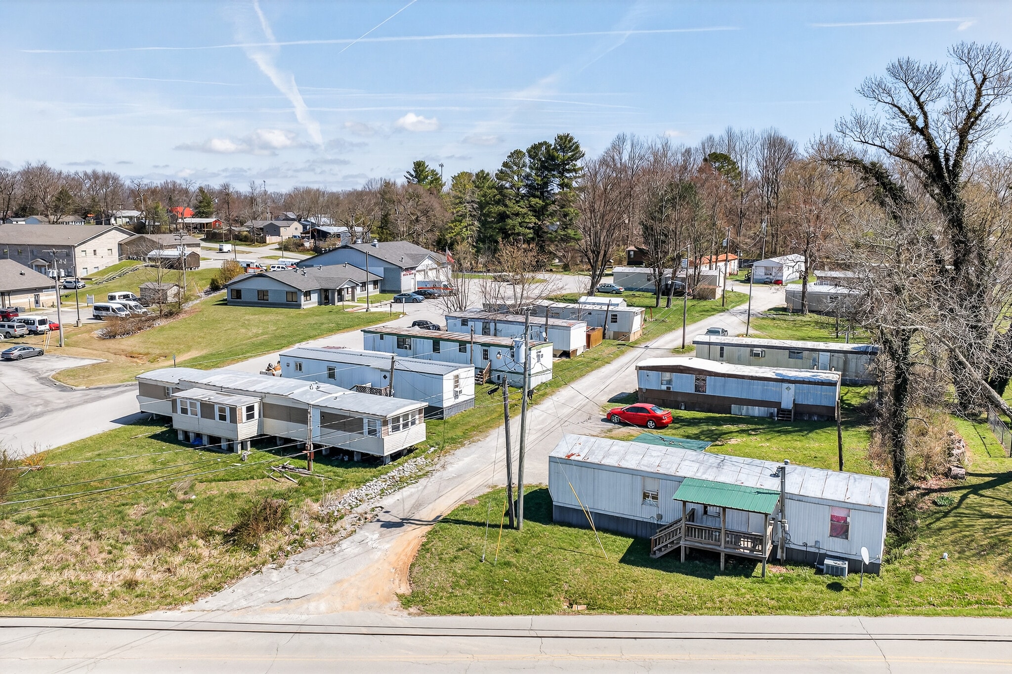 214 Woodlawn Ave E, Jamestown, TN for sale Primary Photo- Image 1 of 22