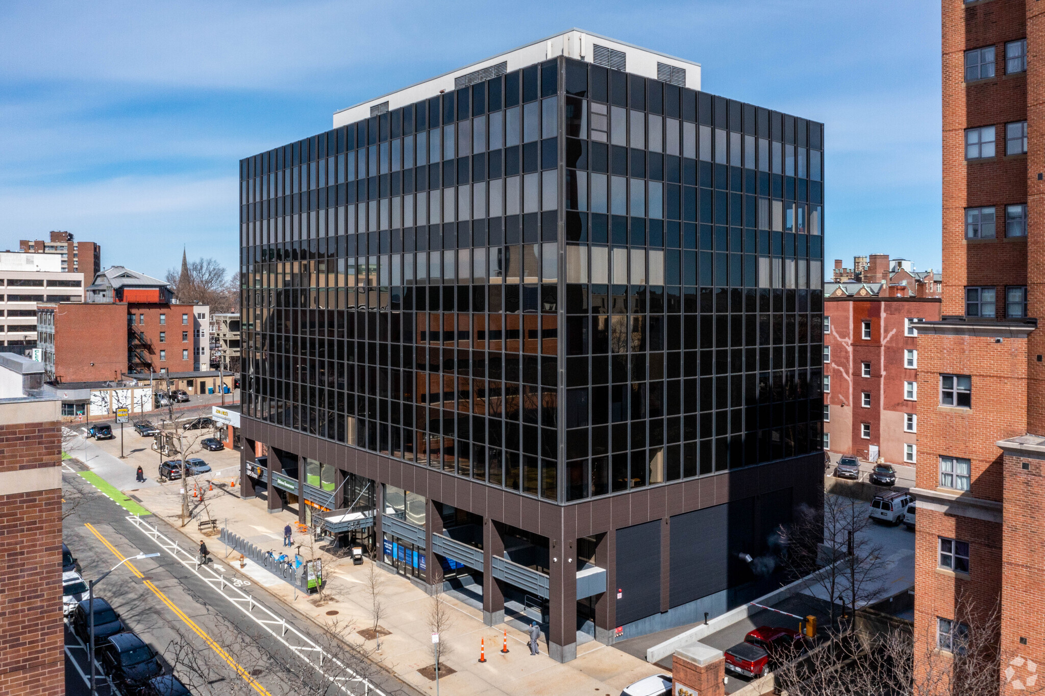 955 Massachusetts Ave, Cambridge, MA for lease Building Photo- Image 1 of 6