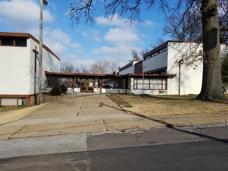 6301 Garfield Ave, Berkeley, MO for sale - Building Photo - Image 1 of 1