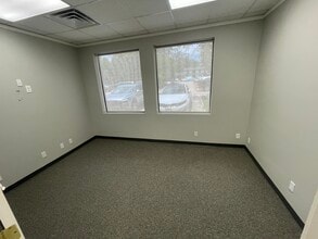 26010 Oak Ridge Dr, Spring, TX à louer Photo intérieure- Image 1 de 5