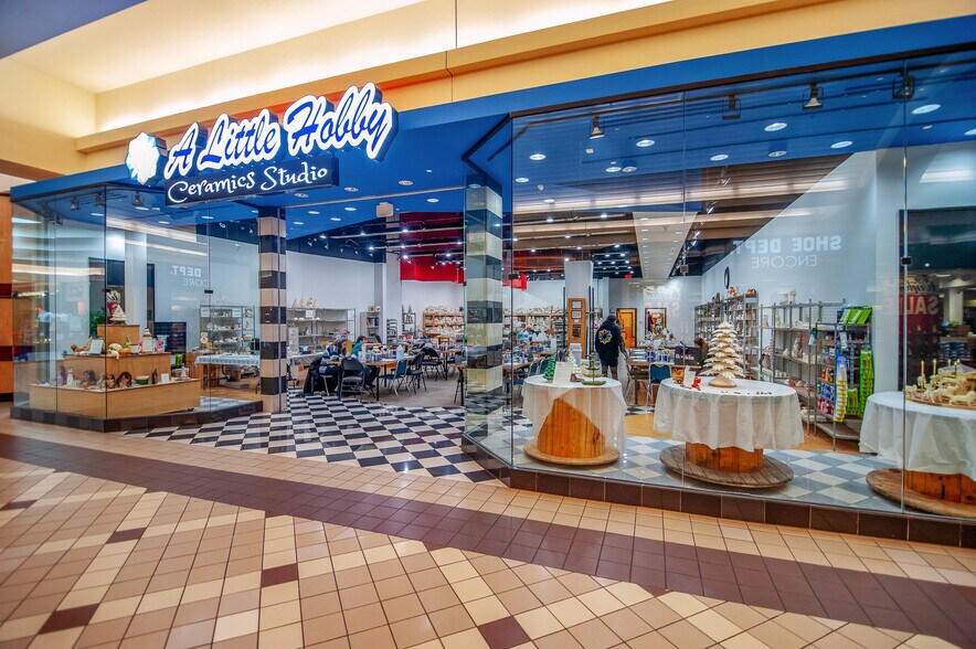 4350 24th Ave, Fort Gratiot, MI à louer - Photo du bâtiment - Image 3 de 8