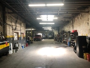 802-804 Jamaica Ave, Brooklyn, NY for lease Interior Photo- Image 2 of 5