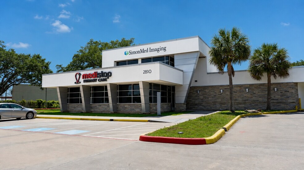 2810 1st St, Rosenberg, TX for lease - Building Photo - Image 2 of 4