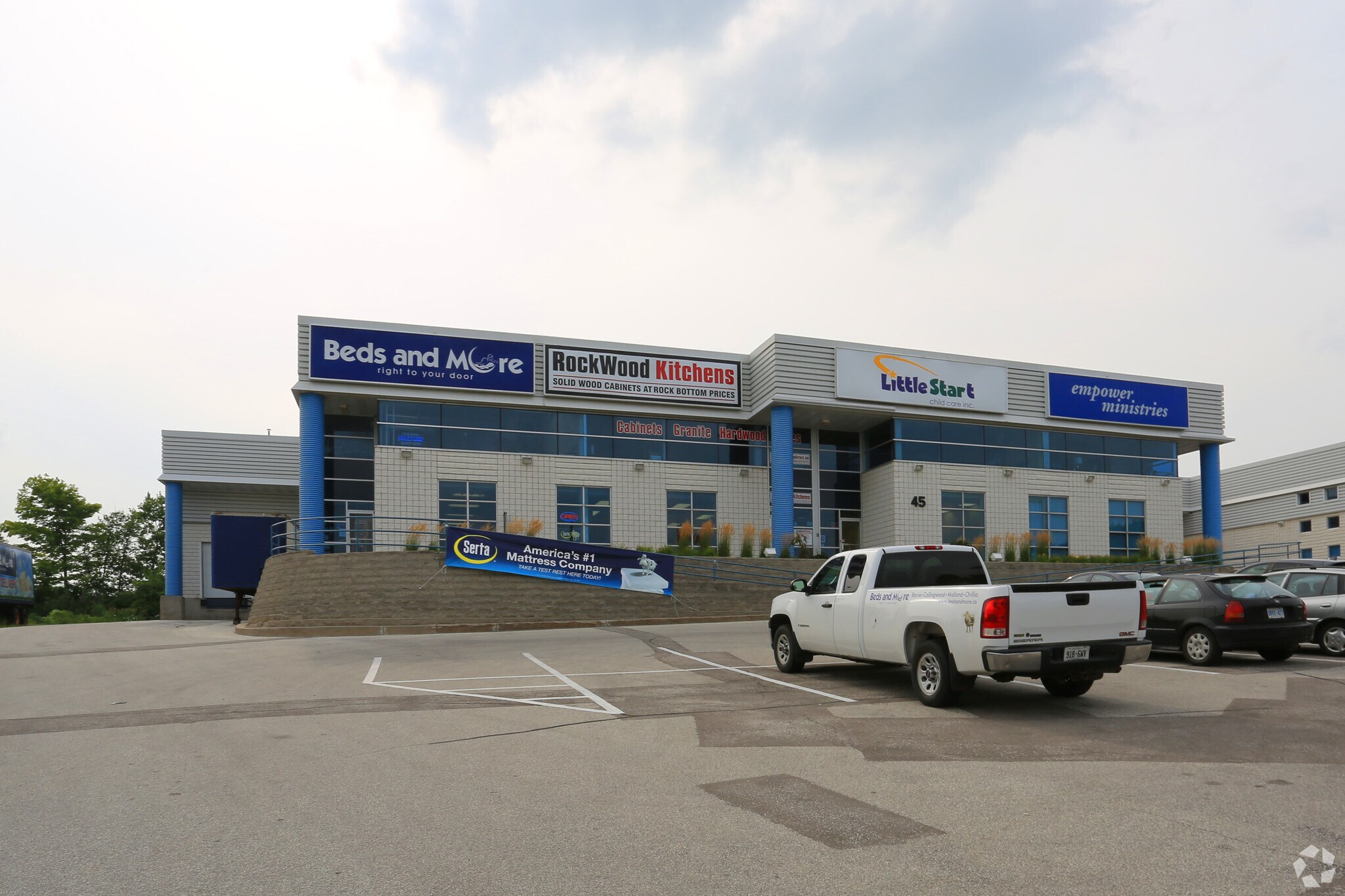 45 Commerce Park Dr, Barrie, ON à vendre Photo principale- Image 1 de 1