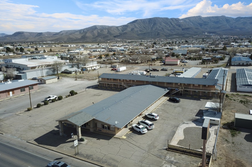 2224 N White Sands Blvd, Alamogordo, NM for sale - Building Photo - Image 3 of 27