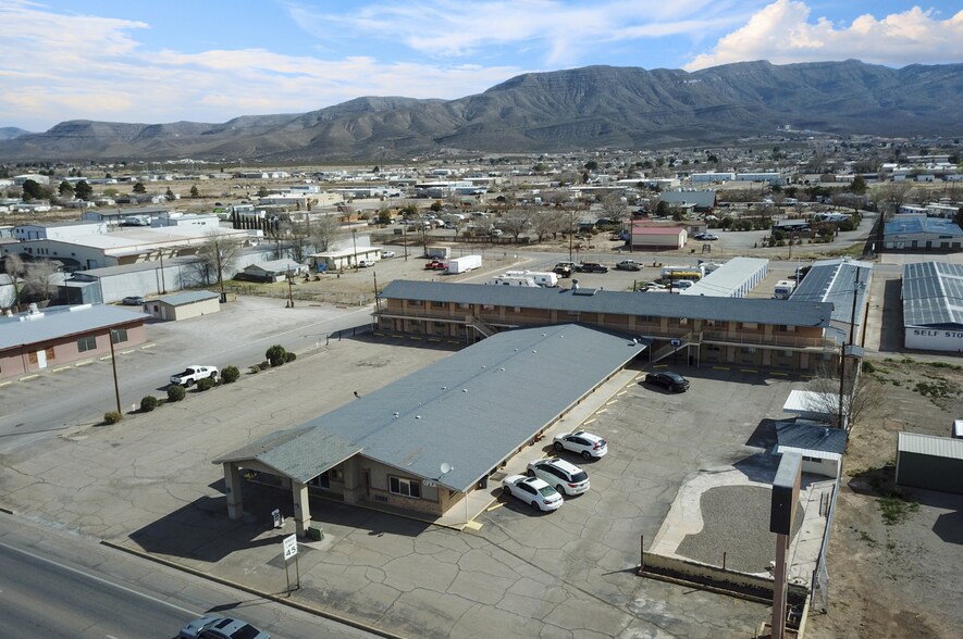 2224 N White Sands Blvd, Alamogordo, NM à vendre - Photo du bâtiment - Image 3 de 27