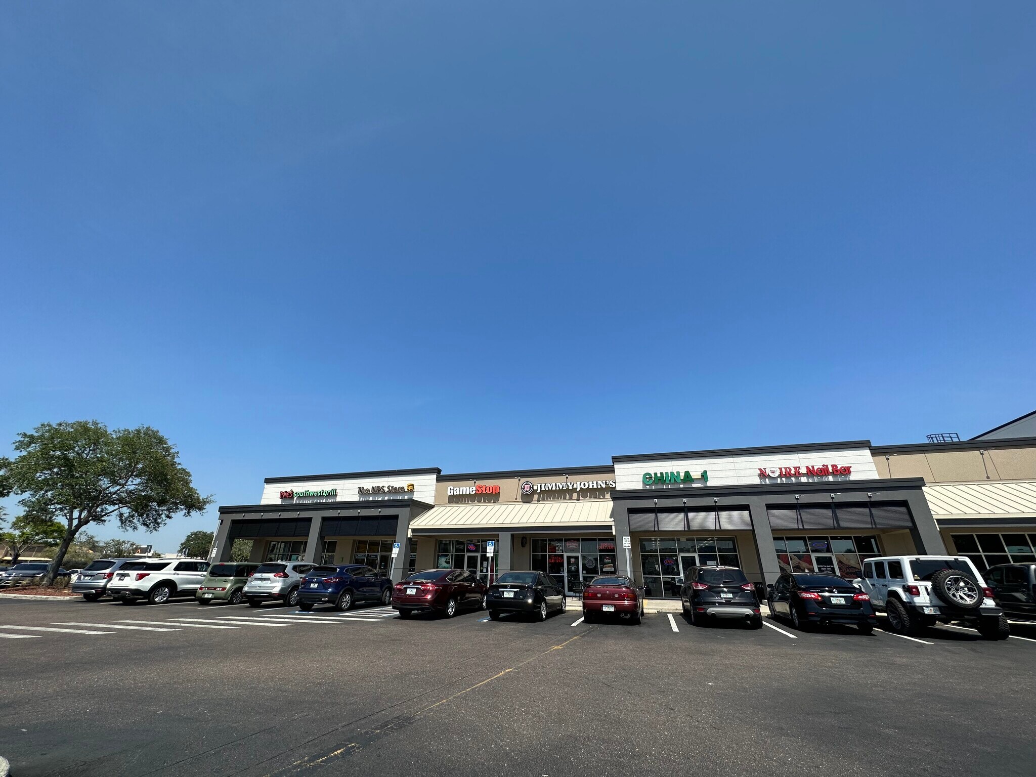 2527-2543 N Dale Mabry Hwy, Tampa, FL à louer Photo du bâtiment- Image 1 de 6