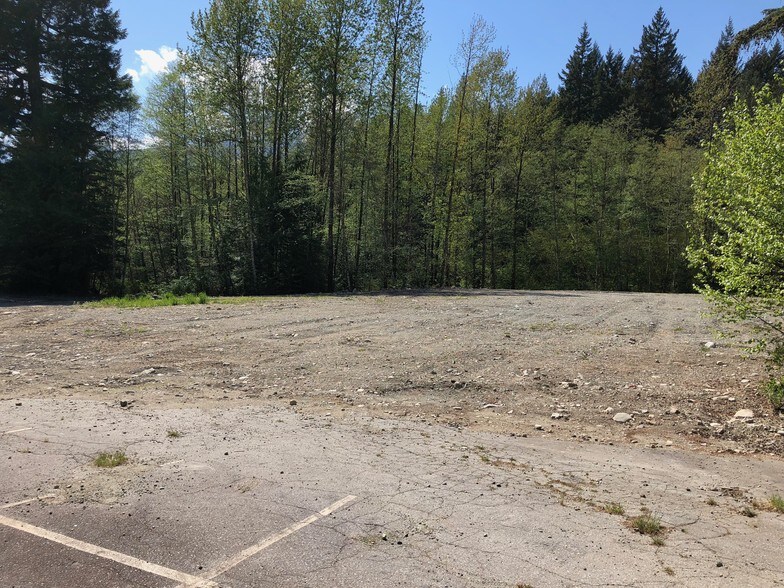 Alice Lake Rd, Squamish, BC for sale - Primary Photo - Image 1 of 1