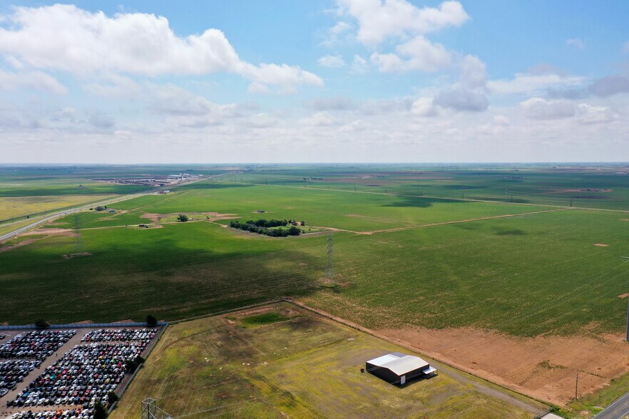 3590 E County Rd 7200, Lubbock, TX à vendre - Photo du bâtiment - Image 2 de 16