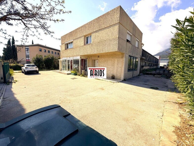 Office in La Garde for lease - Building Photo - Image 3 of 11