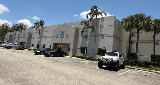 More details for 1907 SW 43rd Ter, Deerfield Beach, FL - Industrial for Lease