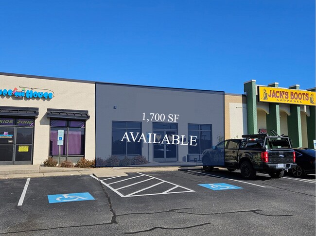 Plus de détails pour 512 N McPherson Church Rd, Fayetteville, NC - Commerce de détail à louer