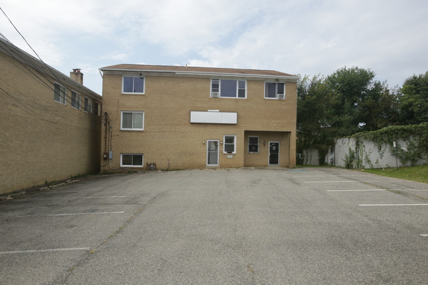 7907 Old Branch Ave, Clinton, MD for sale - Building Photo - Image 1 of 1