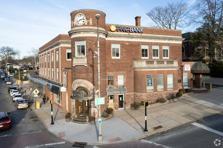 1 Engle St, Englewood, NJ à louer - Photo du bâtiment - Image 3 de 5