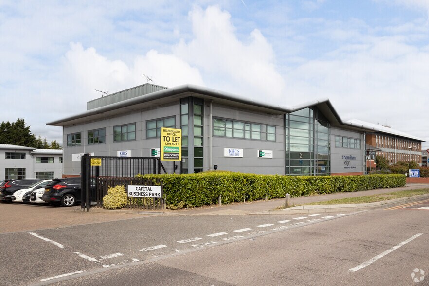 Manor Way, Borehamwood for lease - Building Photo - Image 1 of 10