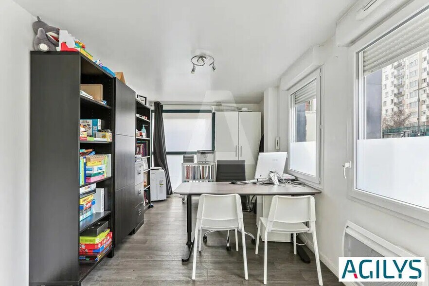 Local d'activités dans Villejuif à vendre - Photo intérieure - Image 2 de 15