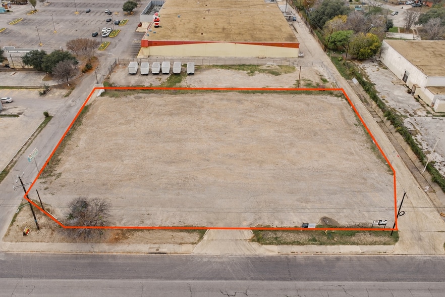 3439 Roosevelt Ave, San Antonio, TX for sale - Building Photo - Image 2 of 13