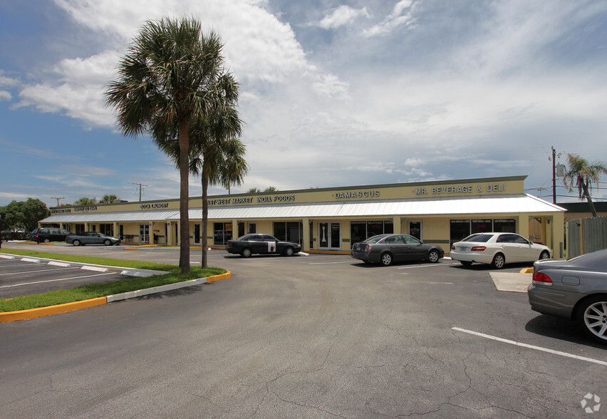 1920 NW Boca Raton Blvd, Boca Raton, FL for lease - Building Photo - Image 2 of 3