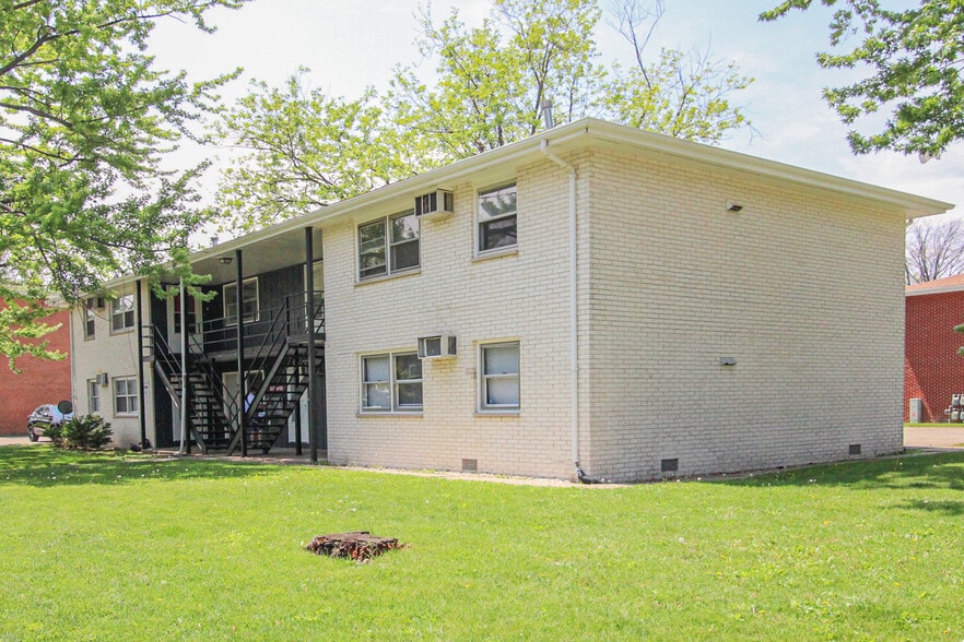 2017 Vawter St, Urbana, IL à vendre - Photo principale - Image 1 de 1