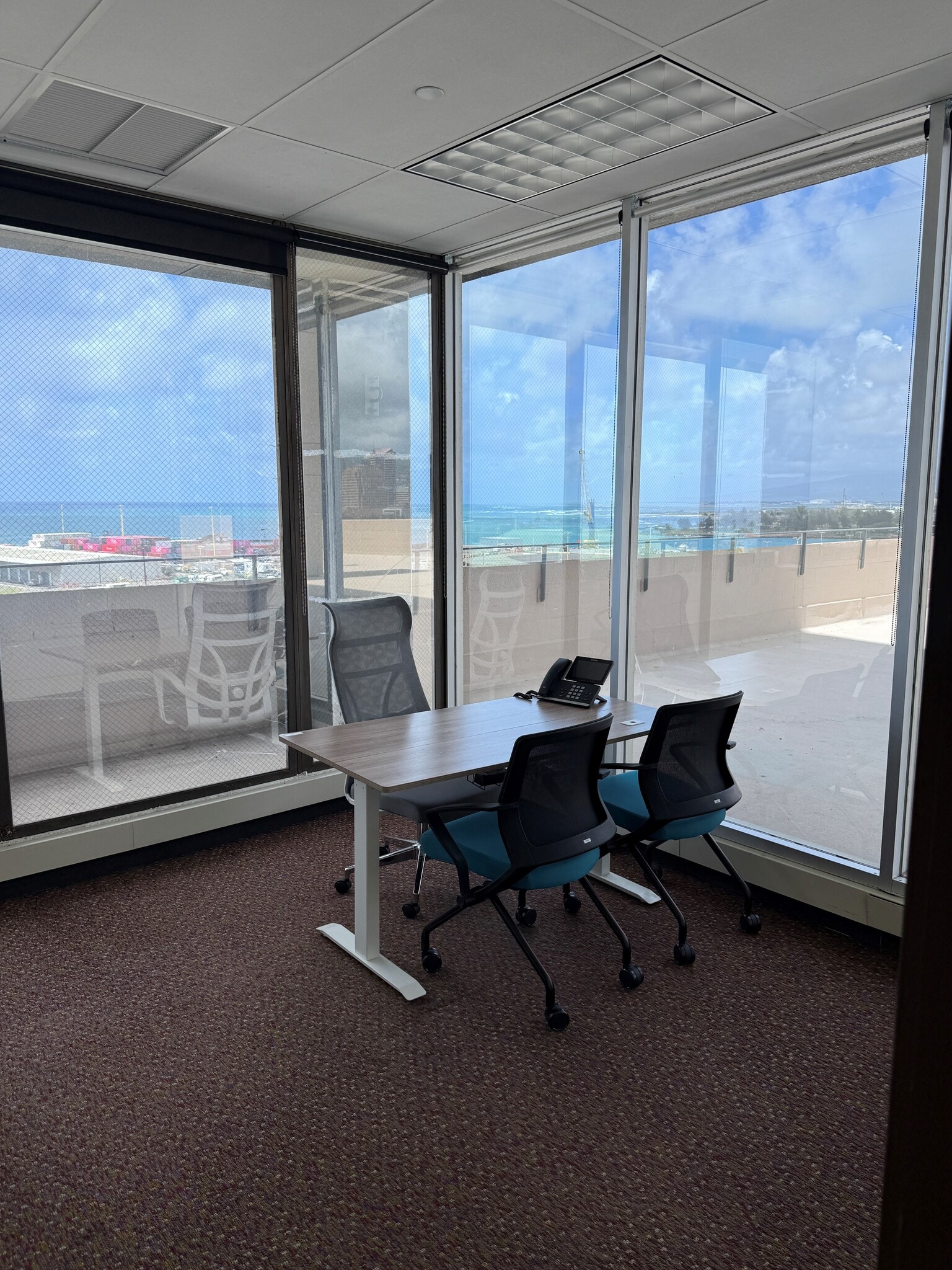 677 Ala Moana Blvd, Honolulu, HI for lease Building Photo- Image 1 of 19