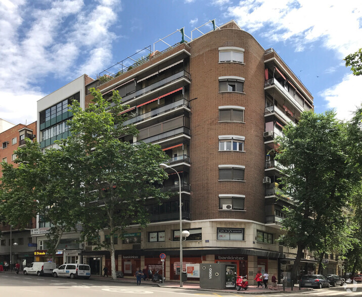 Paseo Delicias, 31, Madrid, Madrid for sale - Primary Photo - Image 1 of 1