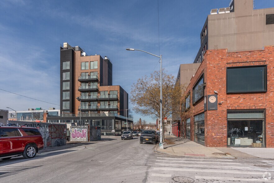 101 Bogart St, Brooklyn, NY à louer - Photo du bâtiment - Image 3 de 6