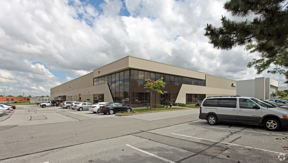 6595 Ordan Dr, Mississauga, ON for lease - Primary Photo - Image 1 of 3