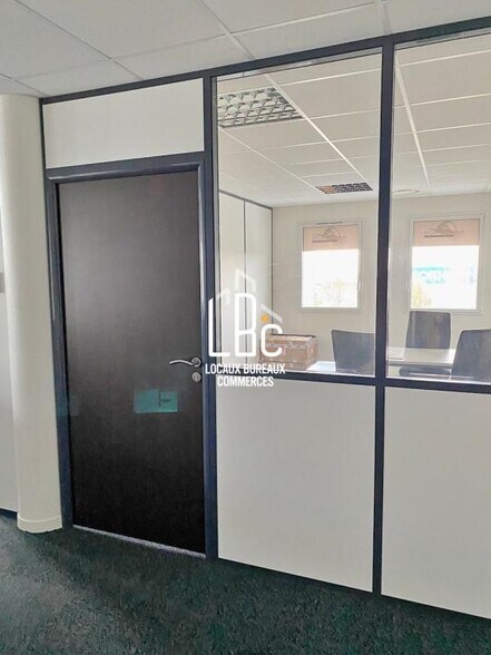11 Rue Du Chemin Rouge, Nantes à vendre - Photo du bâtiment - Image 3 de 7