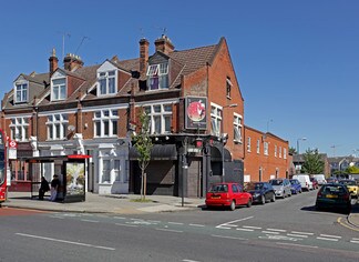 Plus de détails pour 139 Woolwich Rd, Londres - Commerce de détail à louer