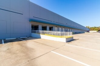 3075 South Park Blvd, Ellenwood, GA for lease Building Photo- Image 1 of 1