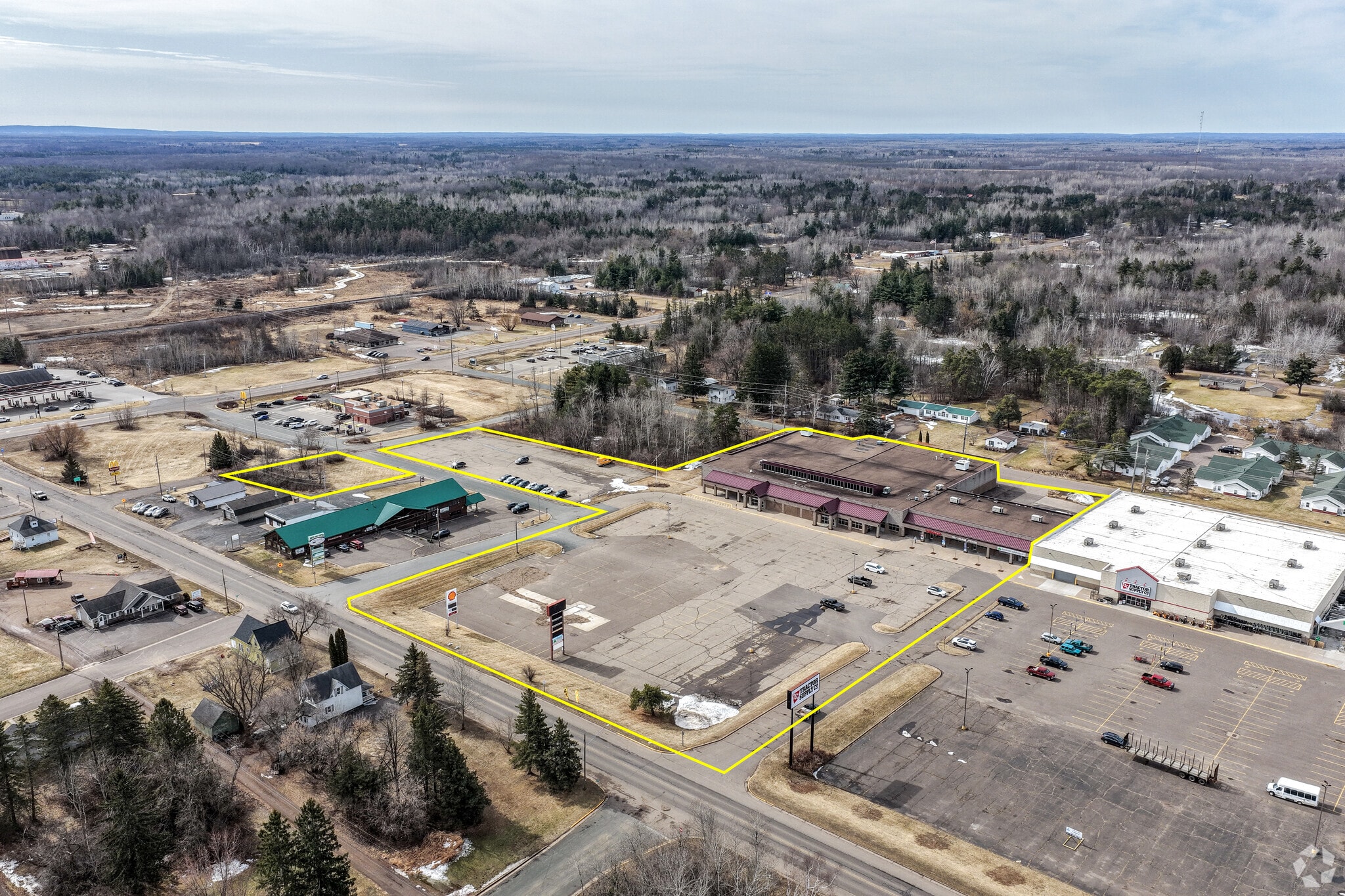 400 W 9th St N, Ladysmith, WI for sale Primary Photo- Image 1 of 30