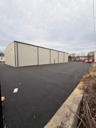Plus de détails pour 719 Florence St, Camden, NJ - Industriel à louer