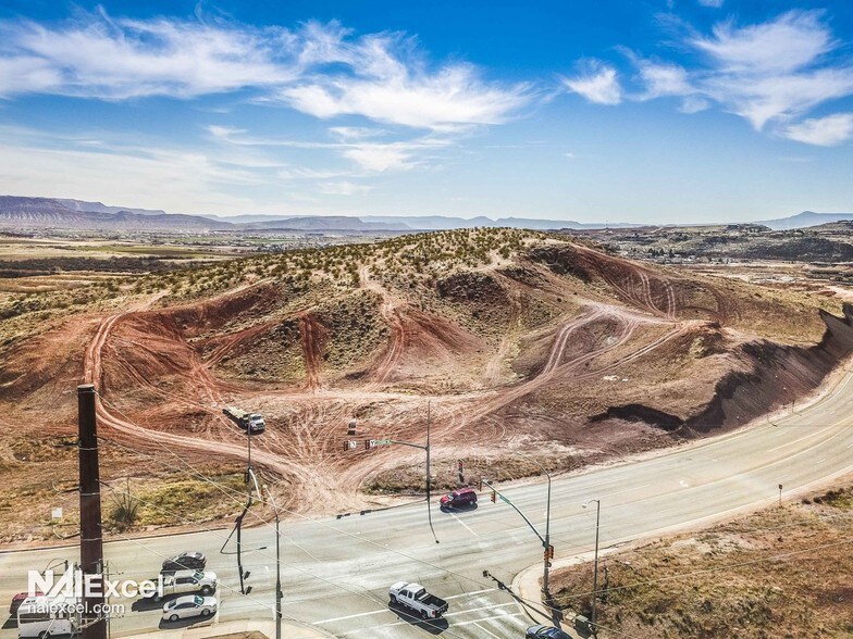 Riverside Dr, Saint George, UT à vendre - Aérien - Image 2 de 2